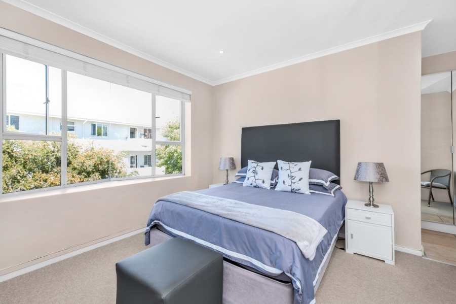 4 Bedroom Property for Sale in Bantry Bay Western Cape